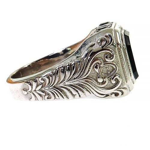 Legacy Estate Black Onyx Ring